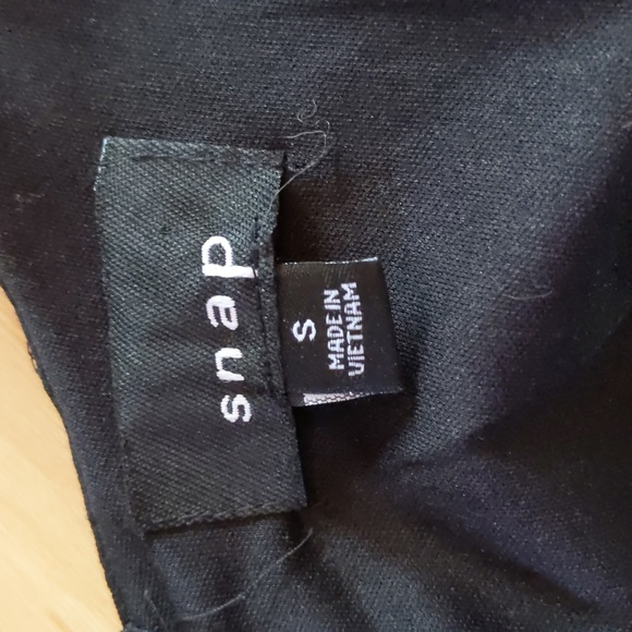 Crochet Dress, S, fully satin lined, zipper back, Snap mini little black dress - Picture 12 of 15